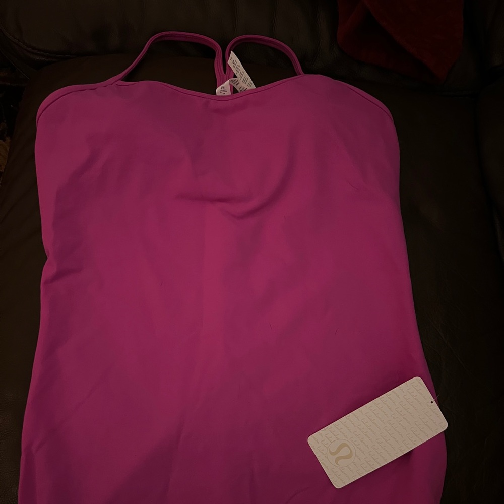 LuLulemon Sports Top